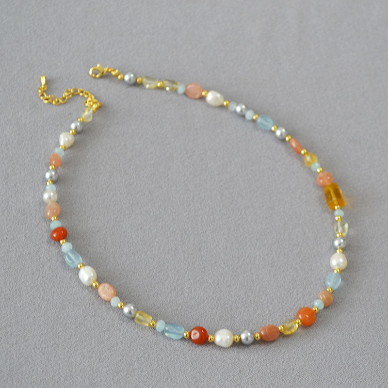 Beautiful Pearl Necklace with Unique Style