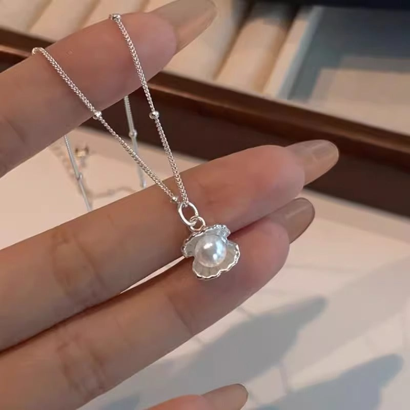 Vintage Handmade Pearl Necklace