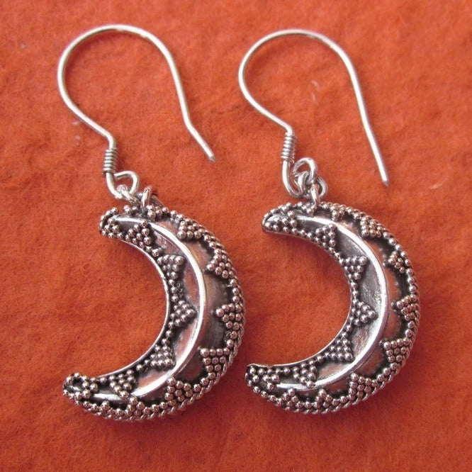 Romantic Earring for Special Moments