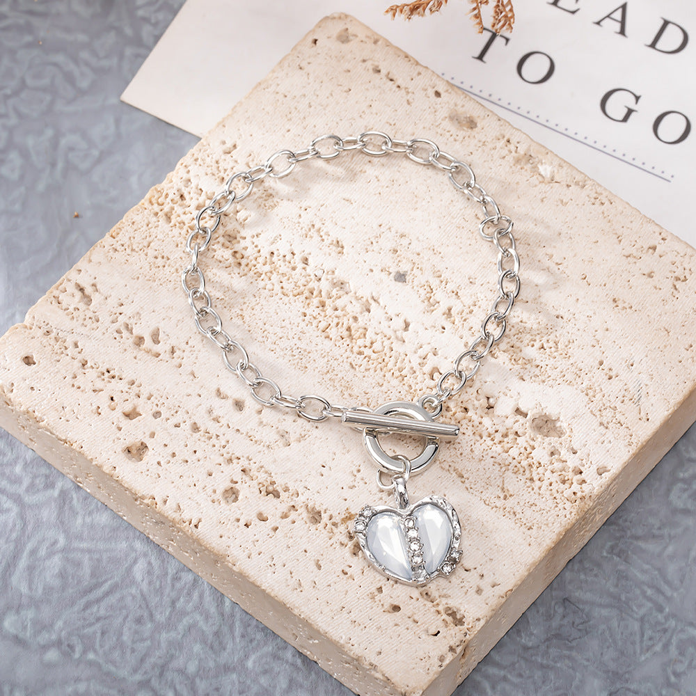 Beautiful Bracelet with Unique Style