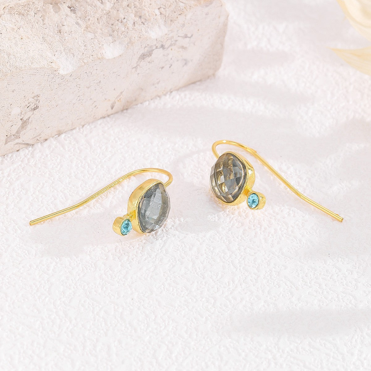 Classic Earring with Timeless Appeal