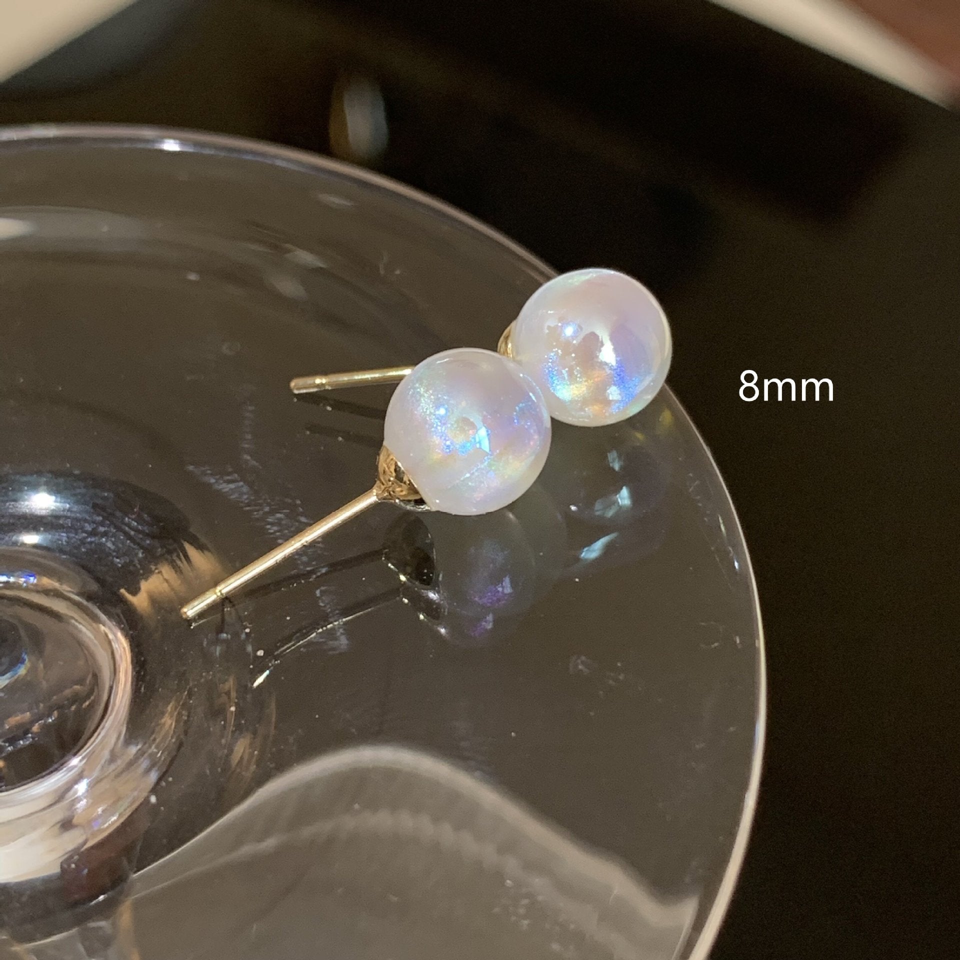 Beautiful Pearl Earring with Unique Style