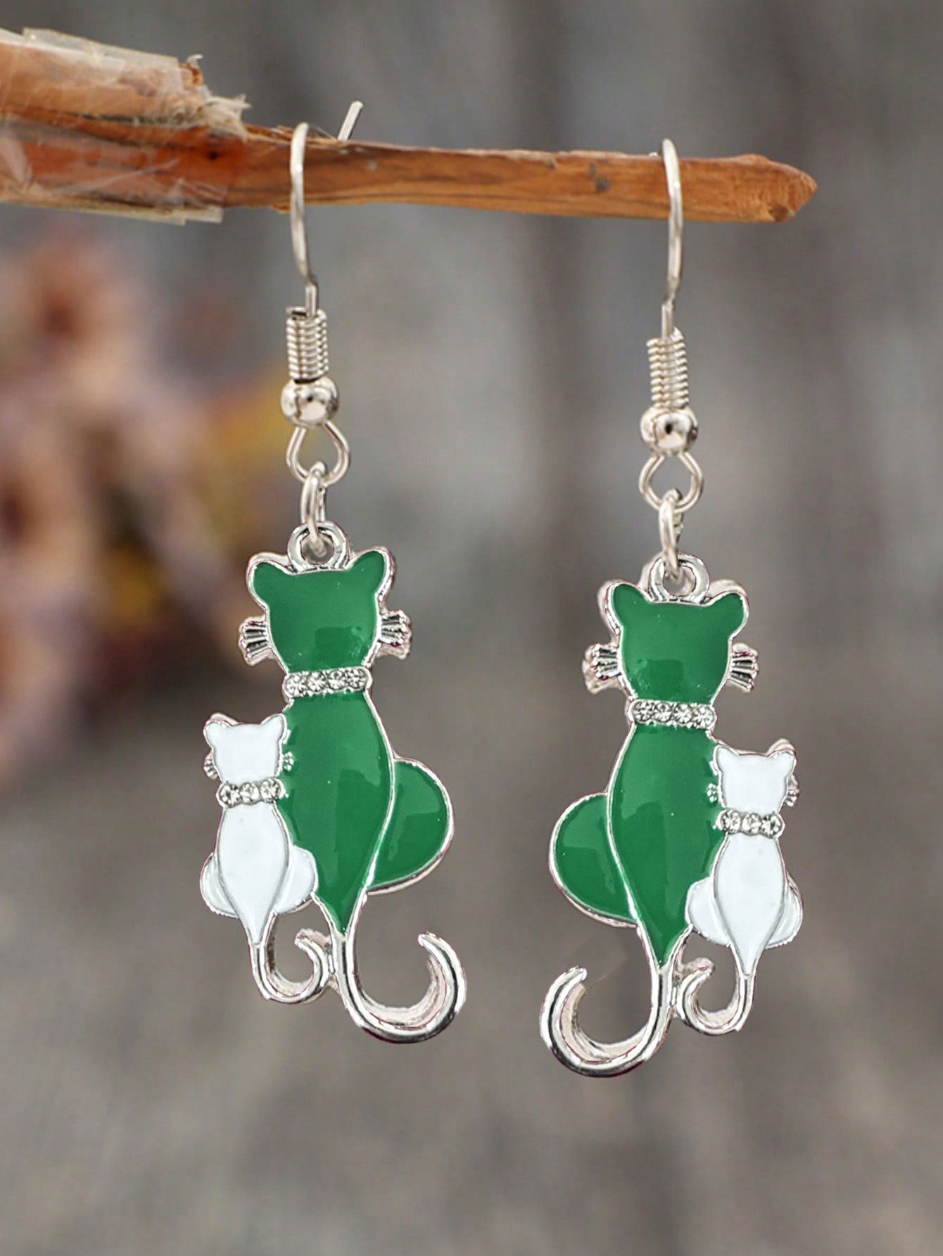 Classic Earring with Timeless Appeal