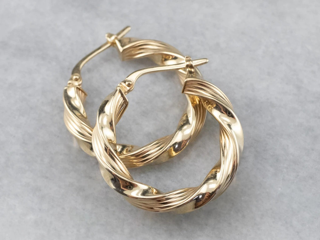 Classic Earring with Timeless Appeal