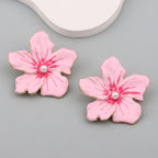 Beautiful Pearl Earring with Unique Style