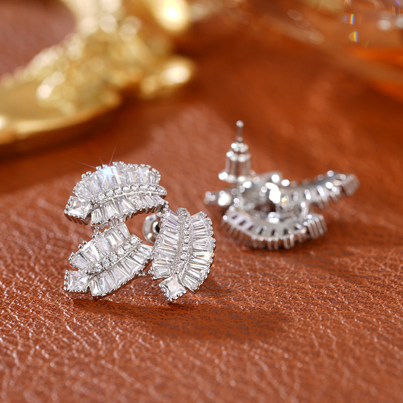 Charming Piece for Any Occasion