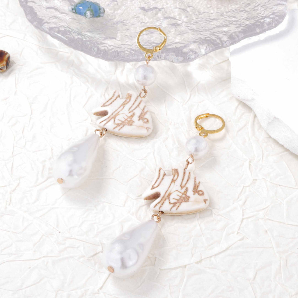 Stunning Pearl Earring for Daily Wear