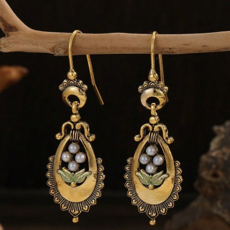Beautiful Earring with Unique Style