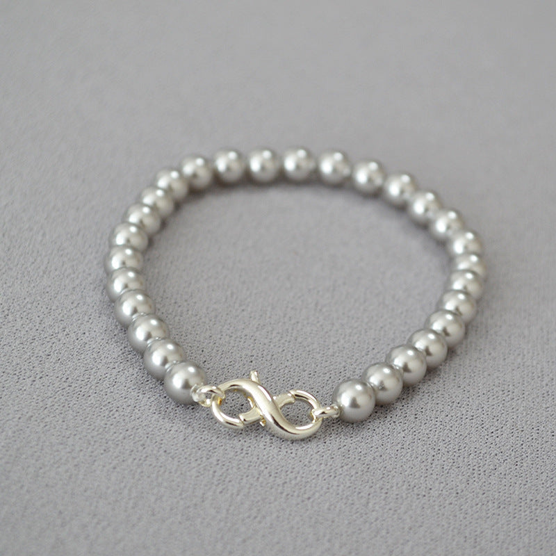 Beautiful Pearl Necklace with Unique Style