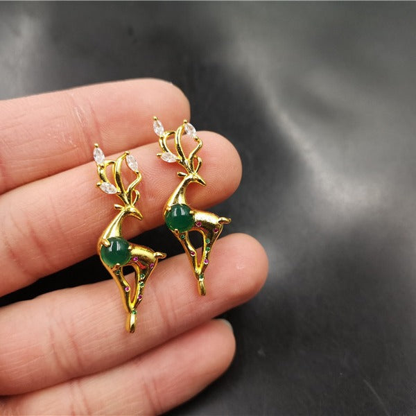 Beautiful Gold Necklace with Unique Style