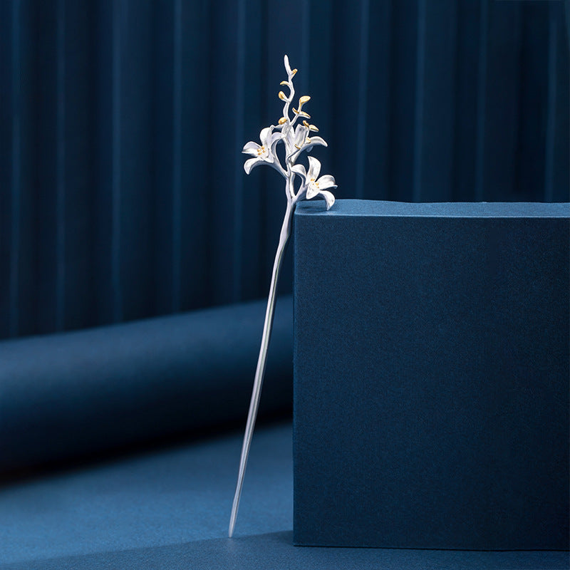 Stunning Silver Piece for Daily Wear