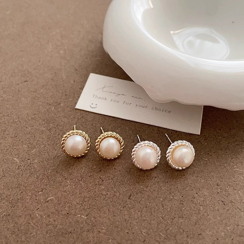 Vintage Handmade Pearl Earring