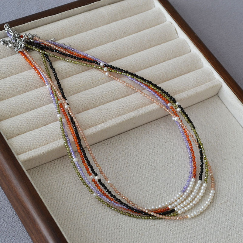 Beautiful Pearl Necklace with Unique Style