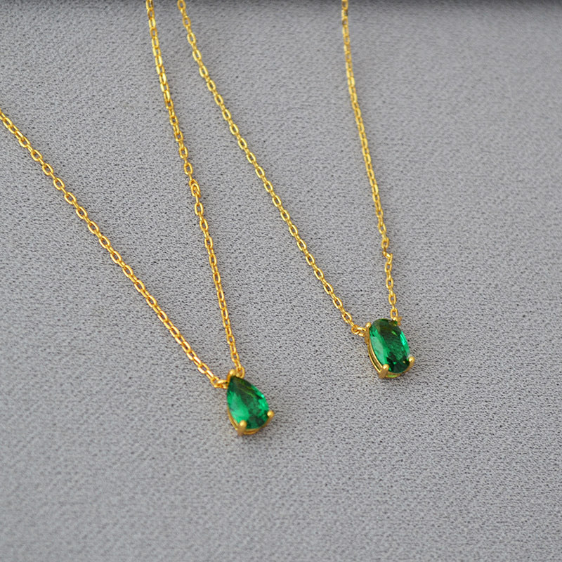 Beautiful Gold Necklace with Unique Style