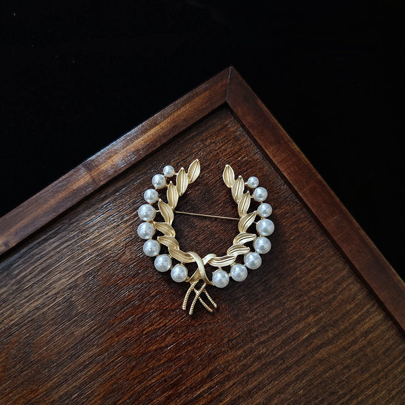 Vintage Handmade Pearl Piece