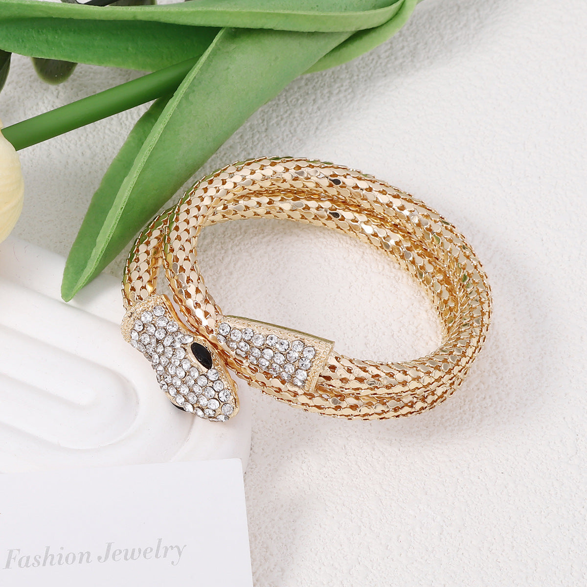 Charming Bracelet for Any Occasion