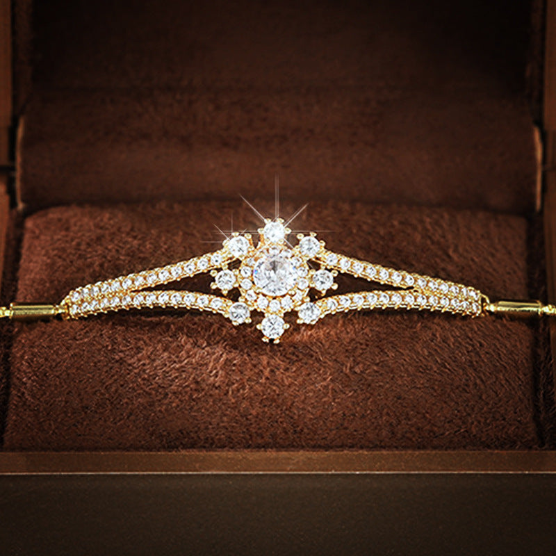 Beautiful Bracelet with Unique Style