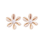 Charming Pearl Earring for Any Occasion