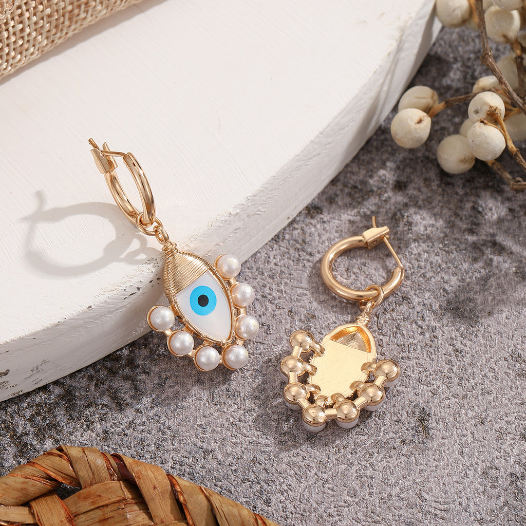 Beautiful Earring with Unique Style