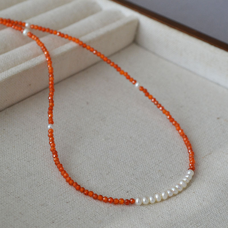 Beautiful Pearl Necklace with Unique Style