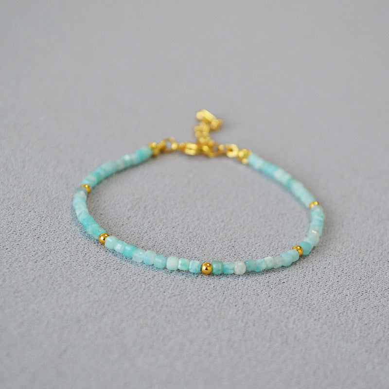 Beautiful Gold Bracelet with Unique Style