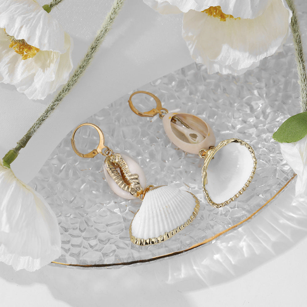 Vintage Handmade Gold Earring