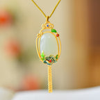 Beautiful Gold Necklace with Unique Style