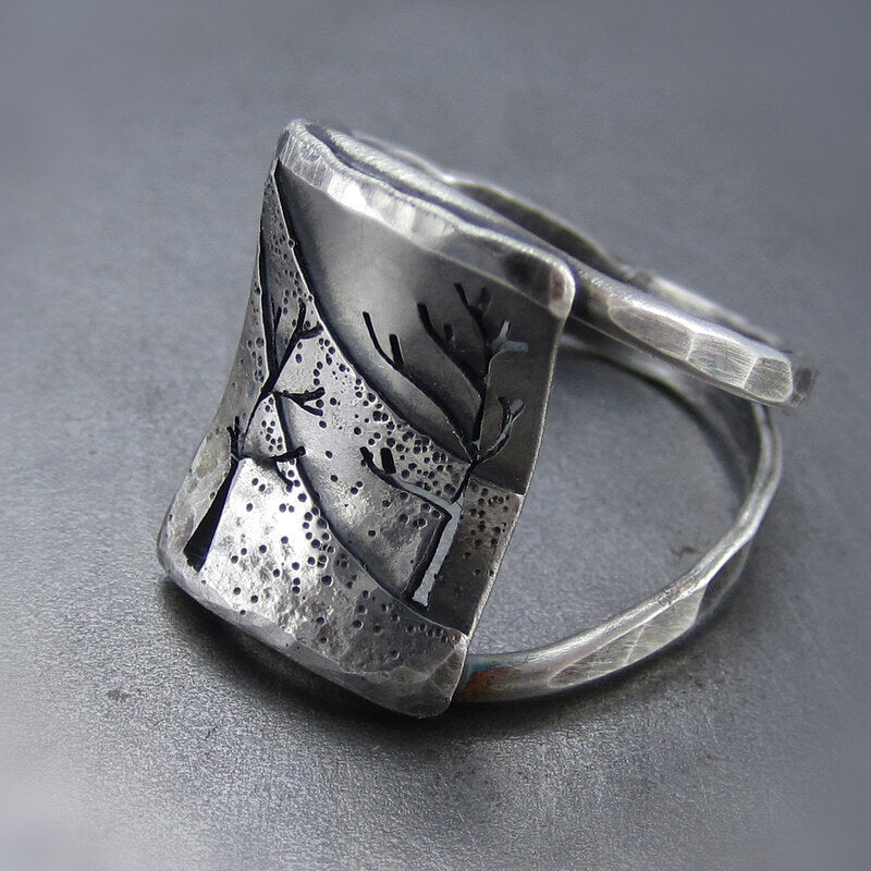 Charming Ring for Any Occasion