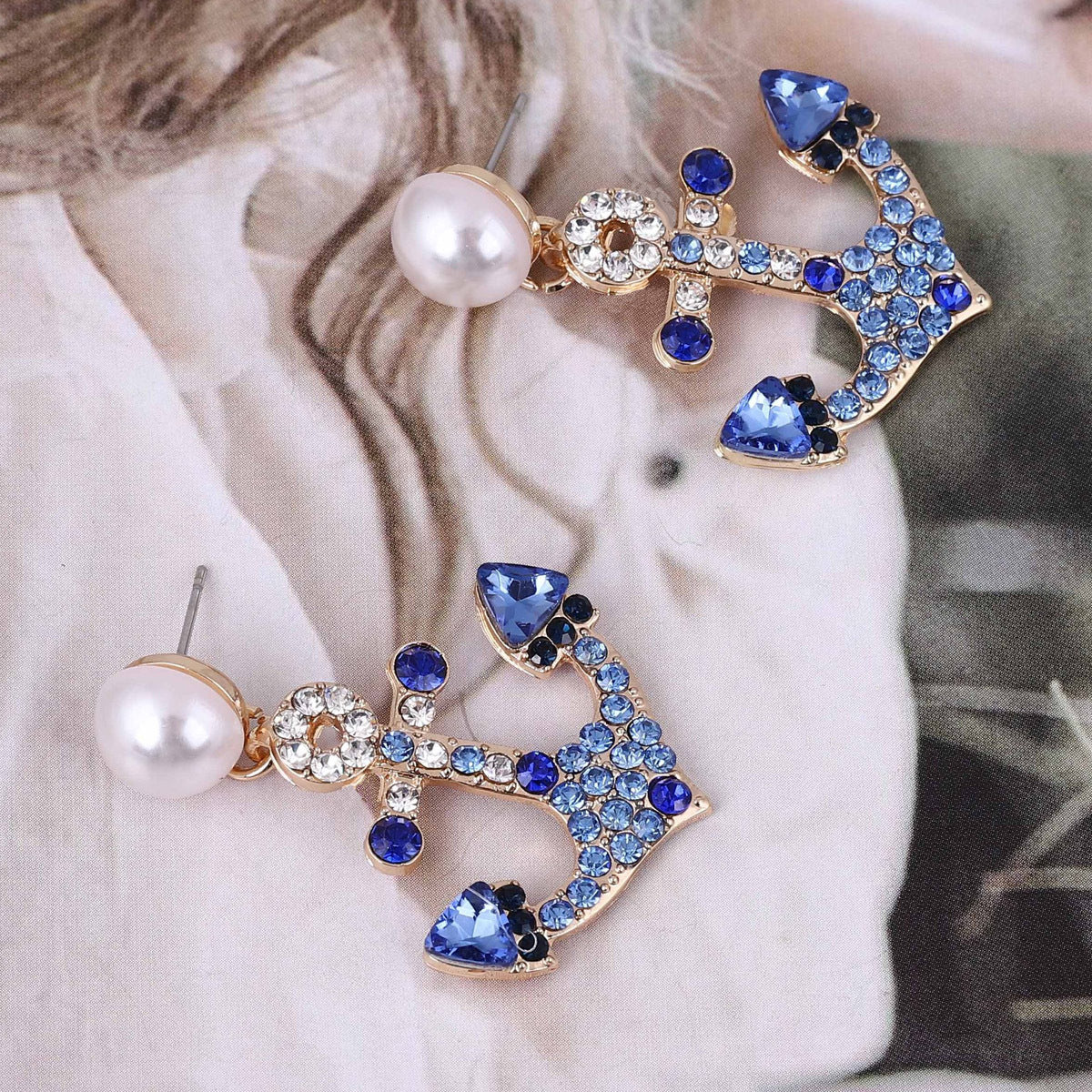 Beautiful Pearl Earring with Unique Style