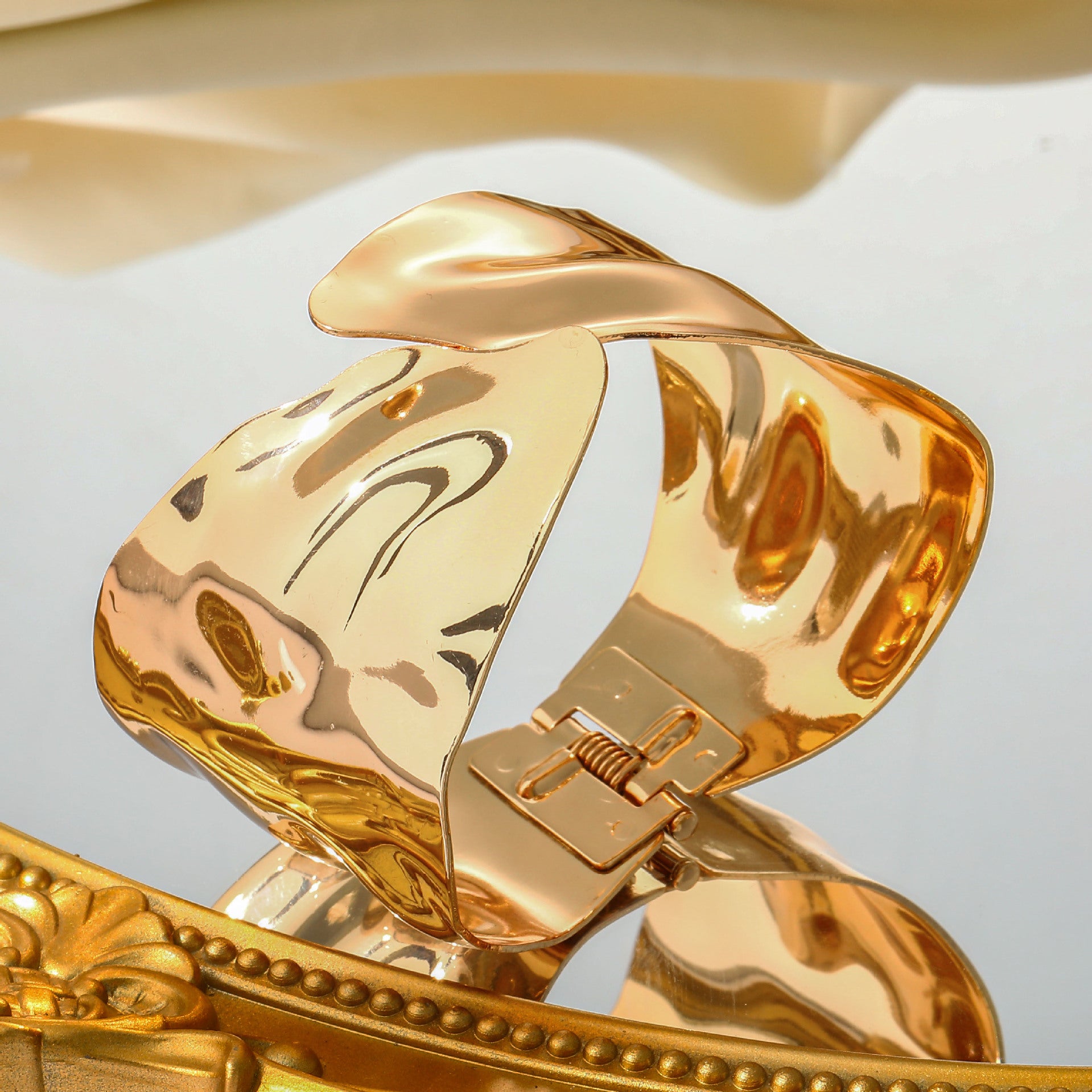 Charming Bracelet for Any Occasion