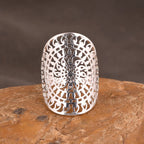 Charming Piece for Any Occasion