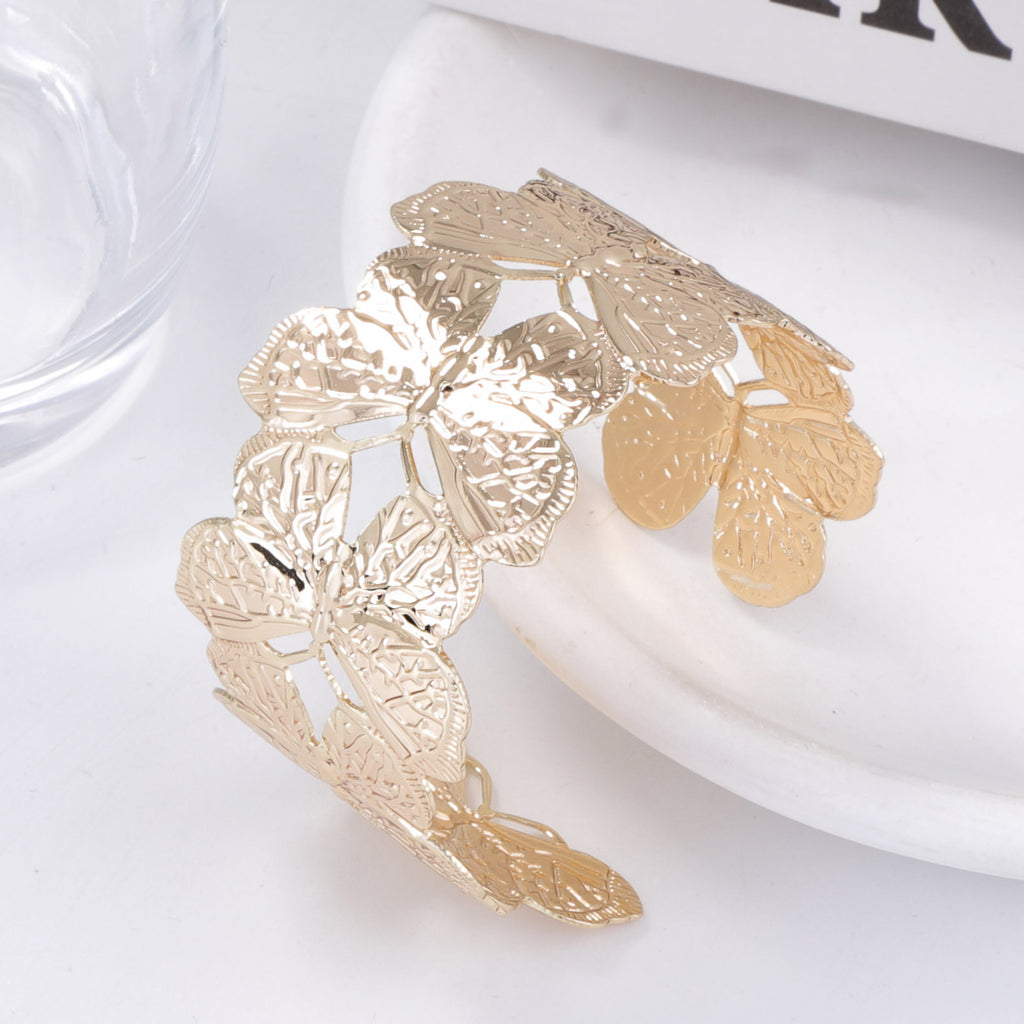 Charming Bracelet for Any Occasion