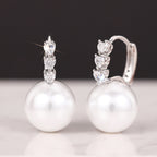 Beautiful Pearl Earring with Unique Style