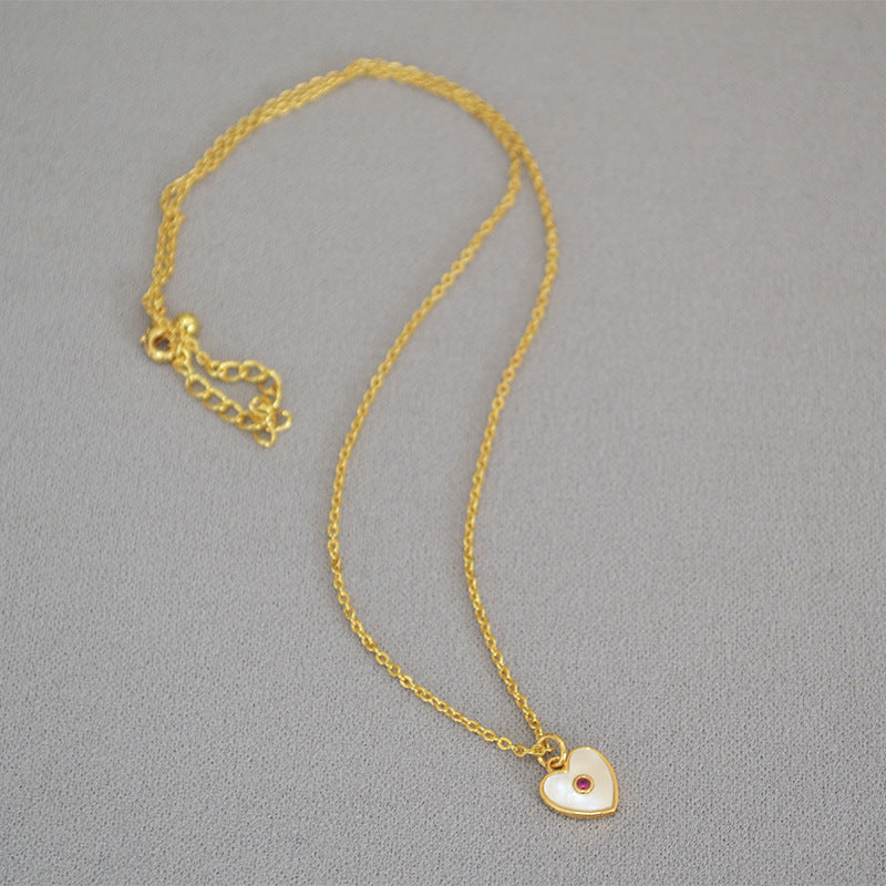 Beautiful Pearl Necklace with Unique Style