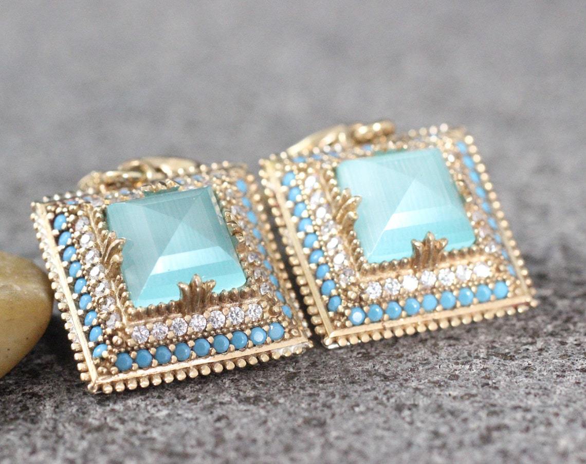 Beautiful Earring with Unique Style