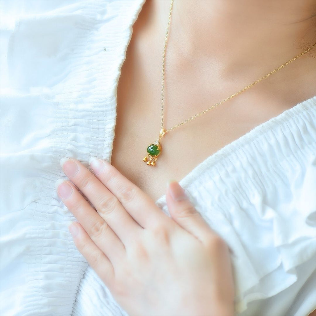 Beautiful Gold Bracelet with Unique Style