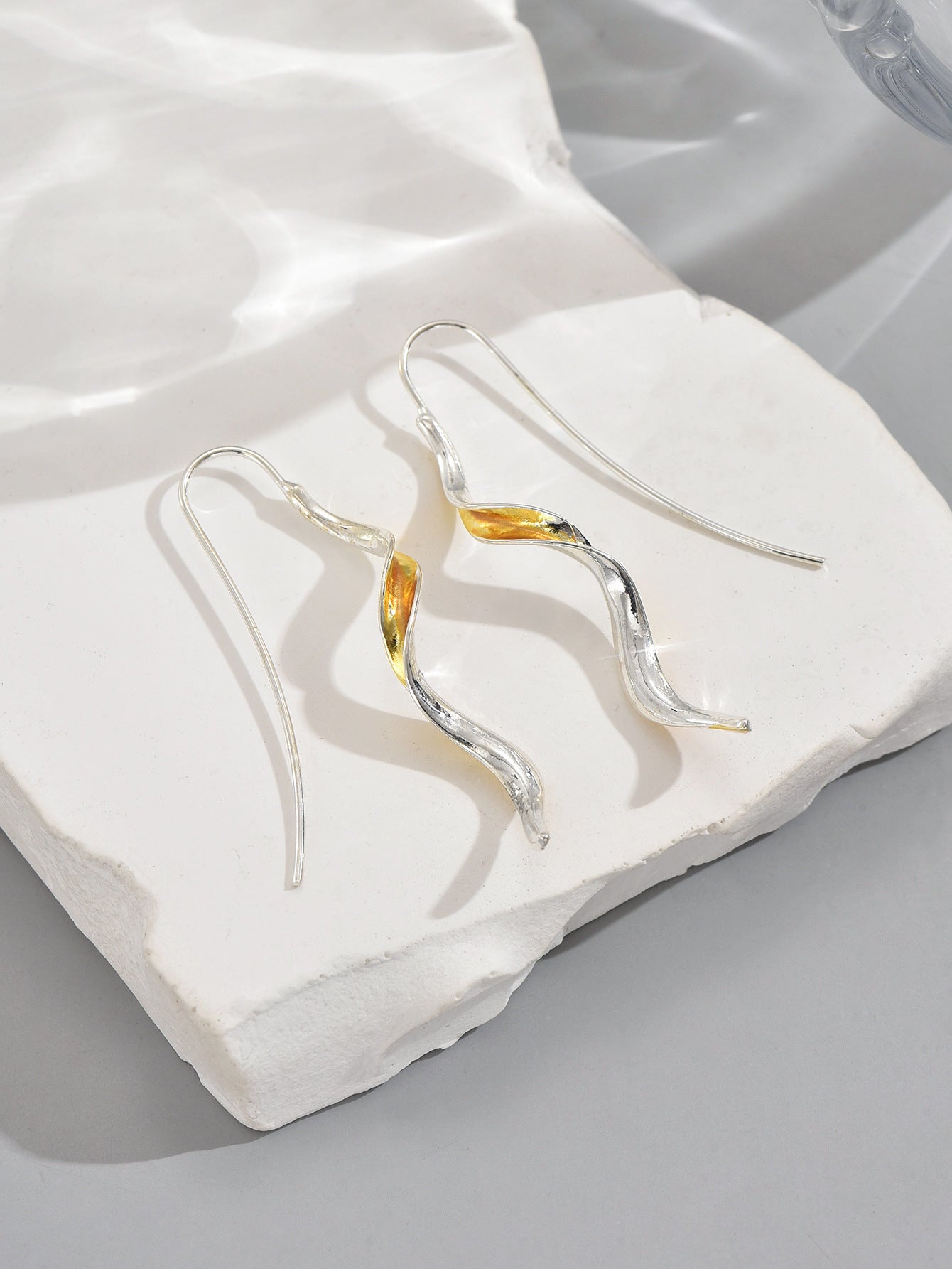 Stunning Earring for Daily Wear