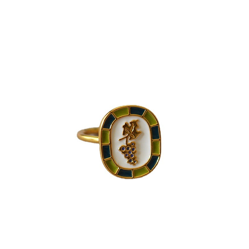Beautiful Gold Ring with Unique Style