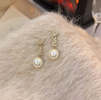 Beautiful Pearl Earring with Unique Style
