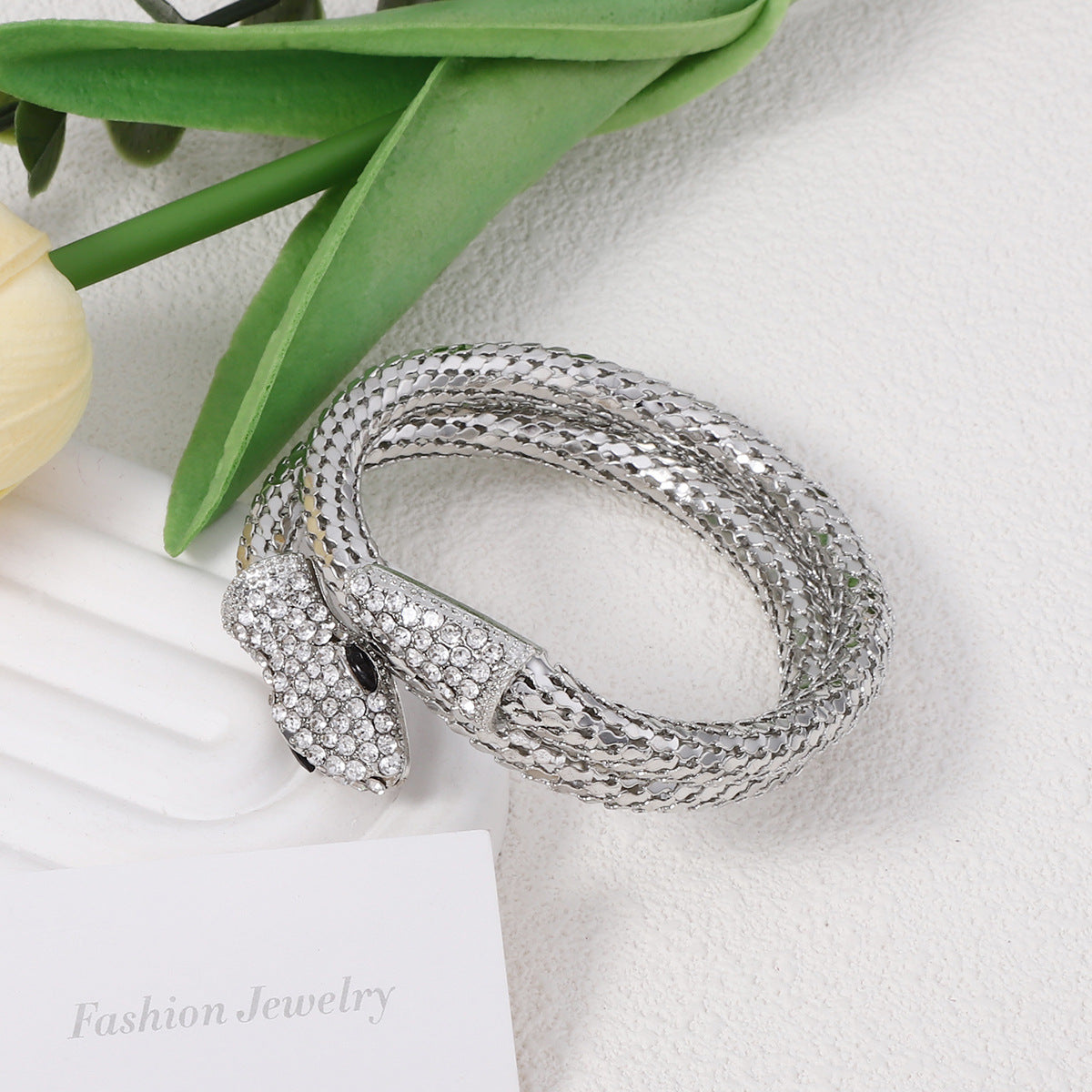 Charming Bracelet for Any Occasion