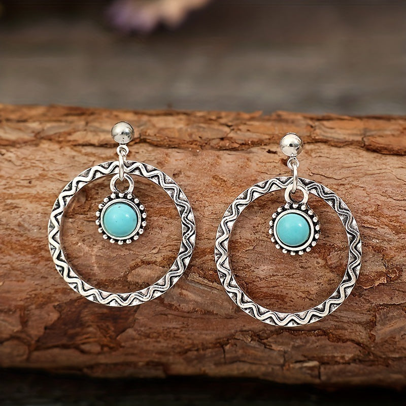 Charming Earring for Any Occasion