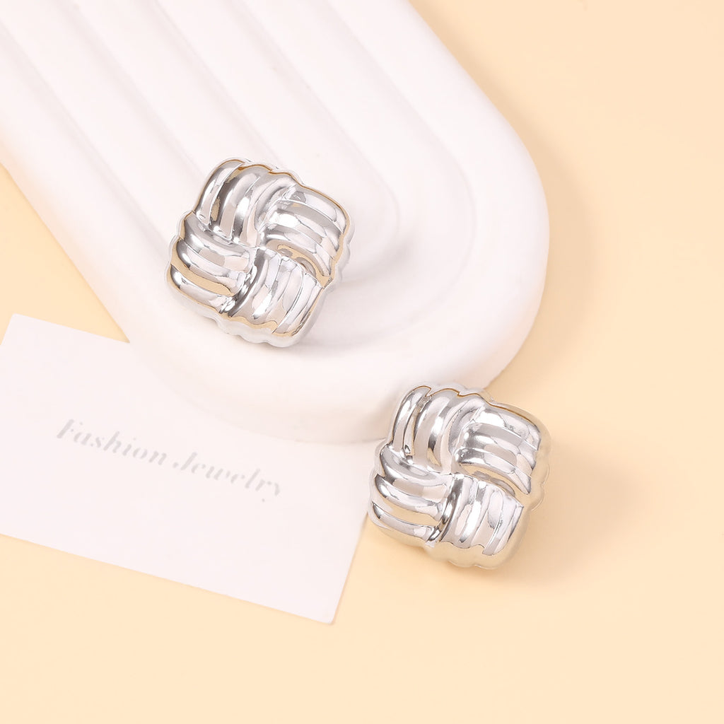 Vintage Handmade Earring