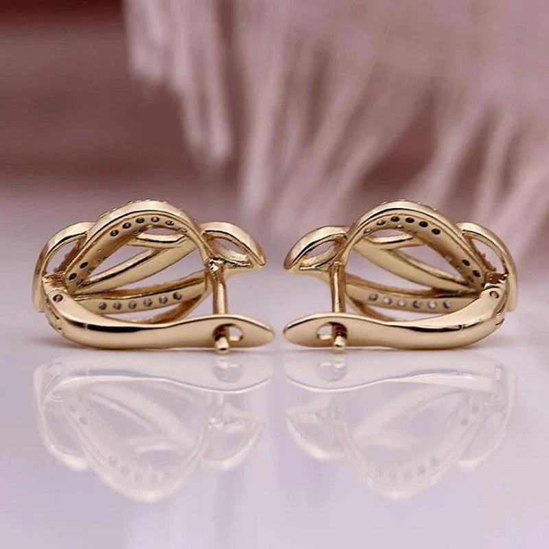 Classic Earring with Timeless Appeal