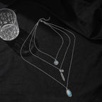 A Beautiful Necklace with Unique Style