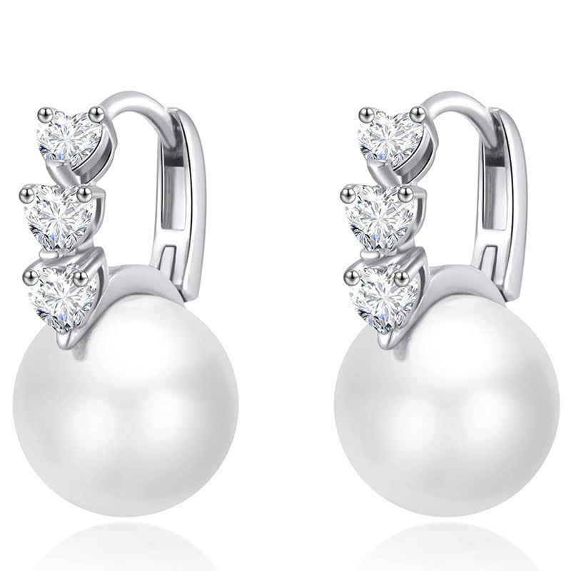 Beautiful Pearl Earring with Unique Style