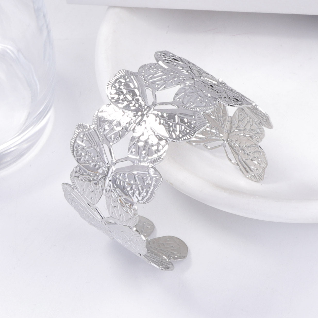 Charming Bracelet for Any Occasion