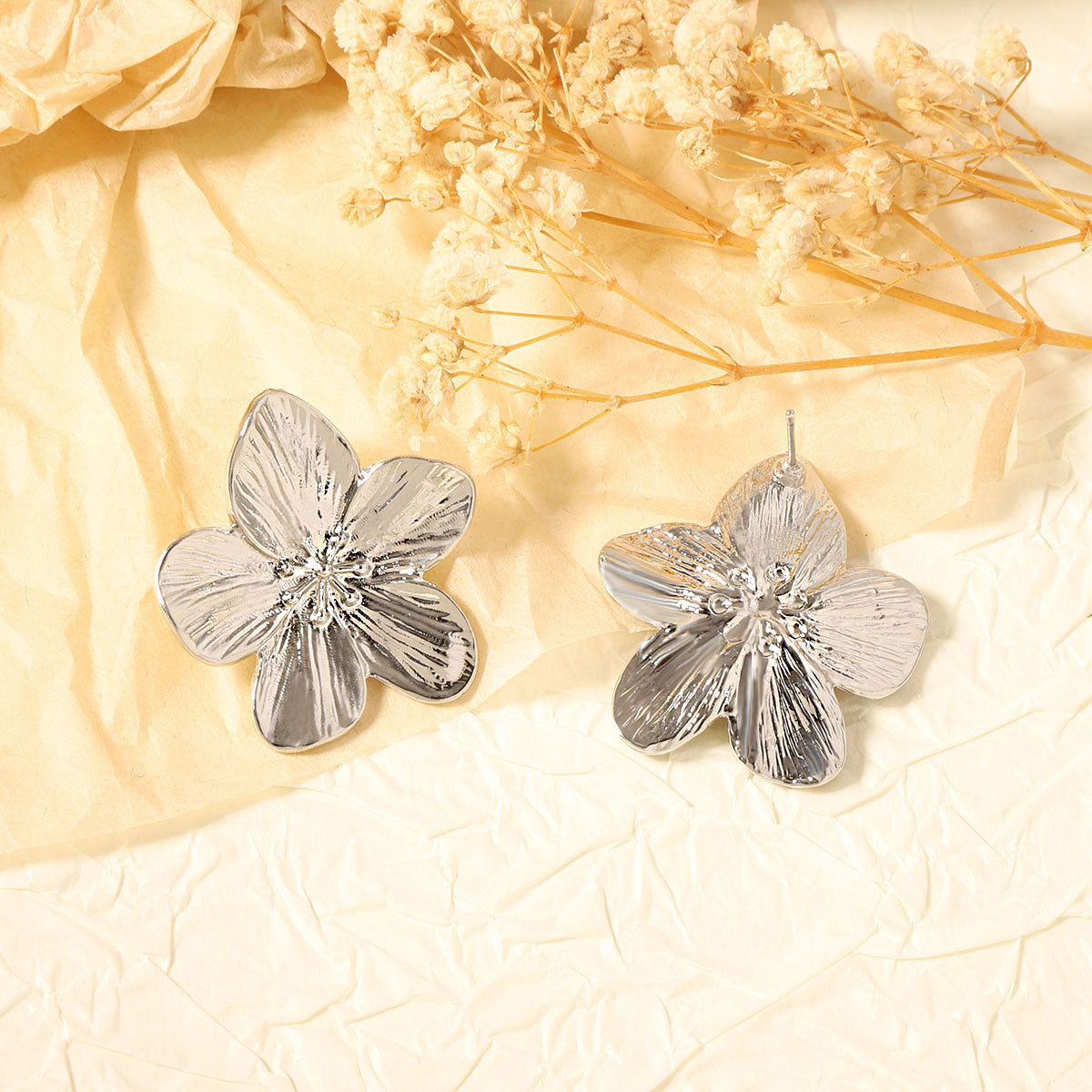 Vintage Handmade Silver Earring