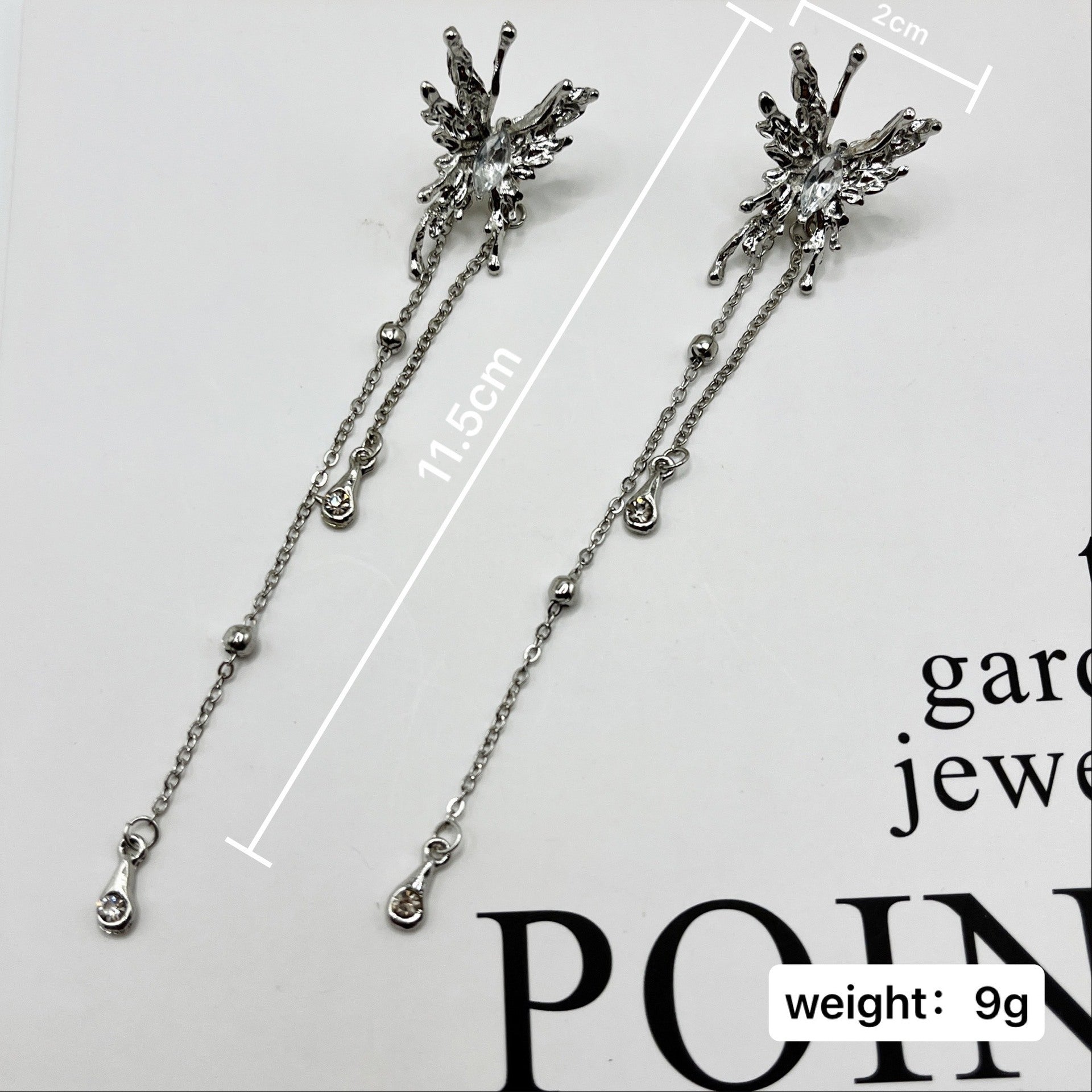 Charming Earring for Any Occasion