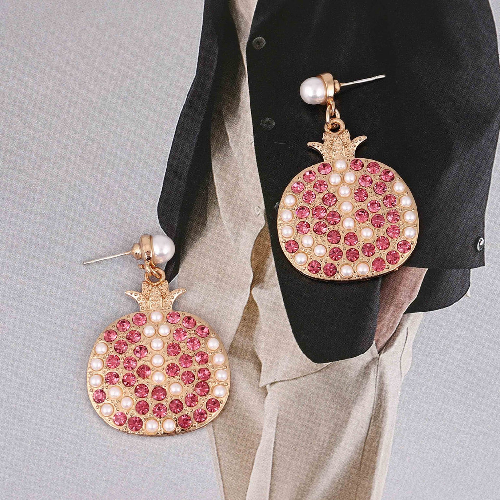 Charming Pearl Earring for Any Occasion