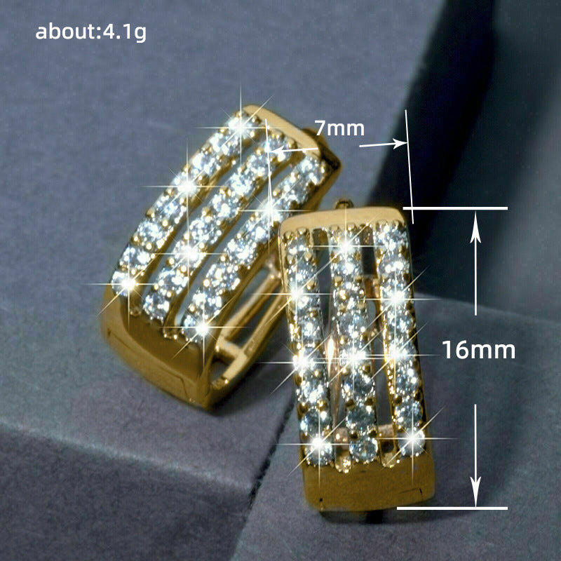 Charming Earring for Any Occasion